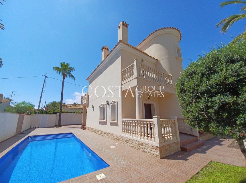 Resale - Villa -
Orihuela Costa - Cabo Roig