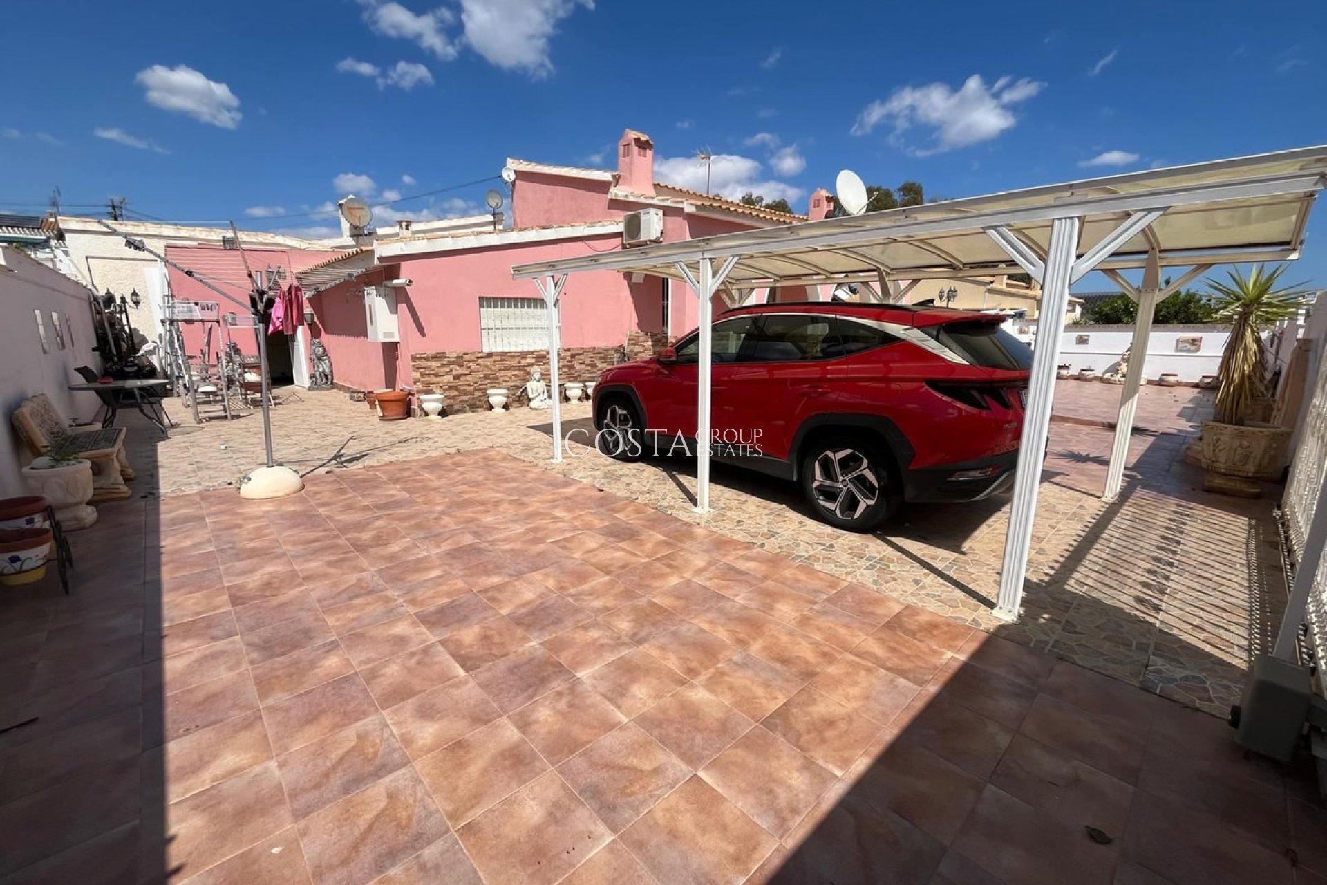 Resale - Villa -
Orihuela Costa - Cabo Roig