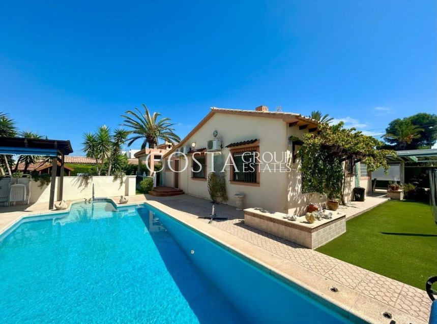 Resale - Villa -
Orihuela Costa - Cabo Roig
