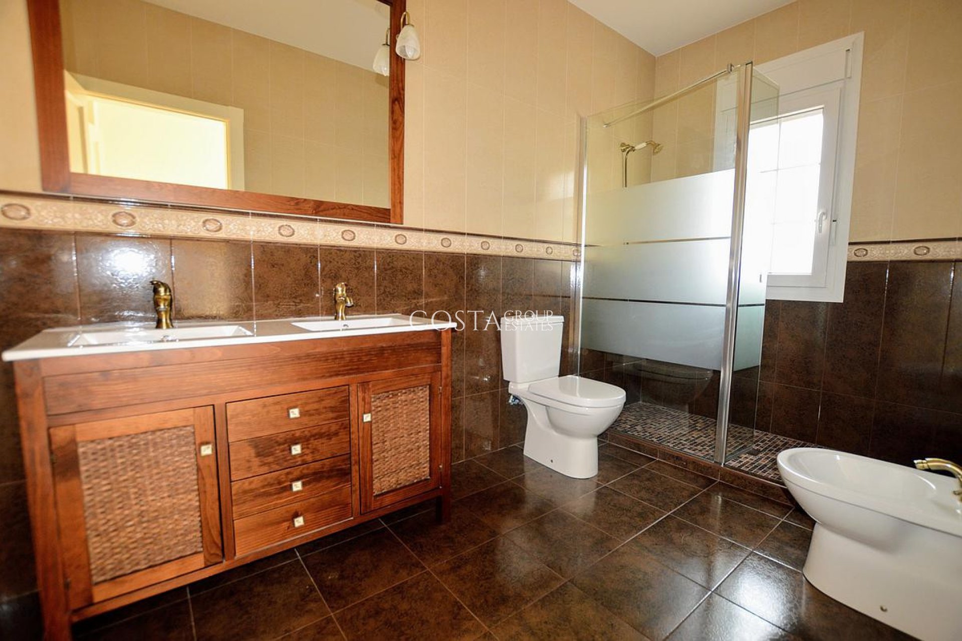 Resale - Villa -
Orihuela Costa - Cabo Roig