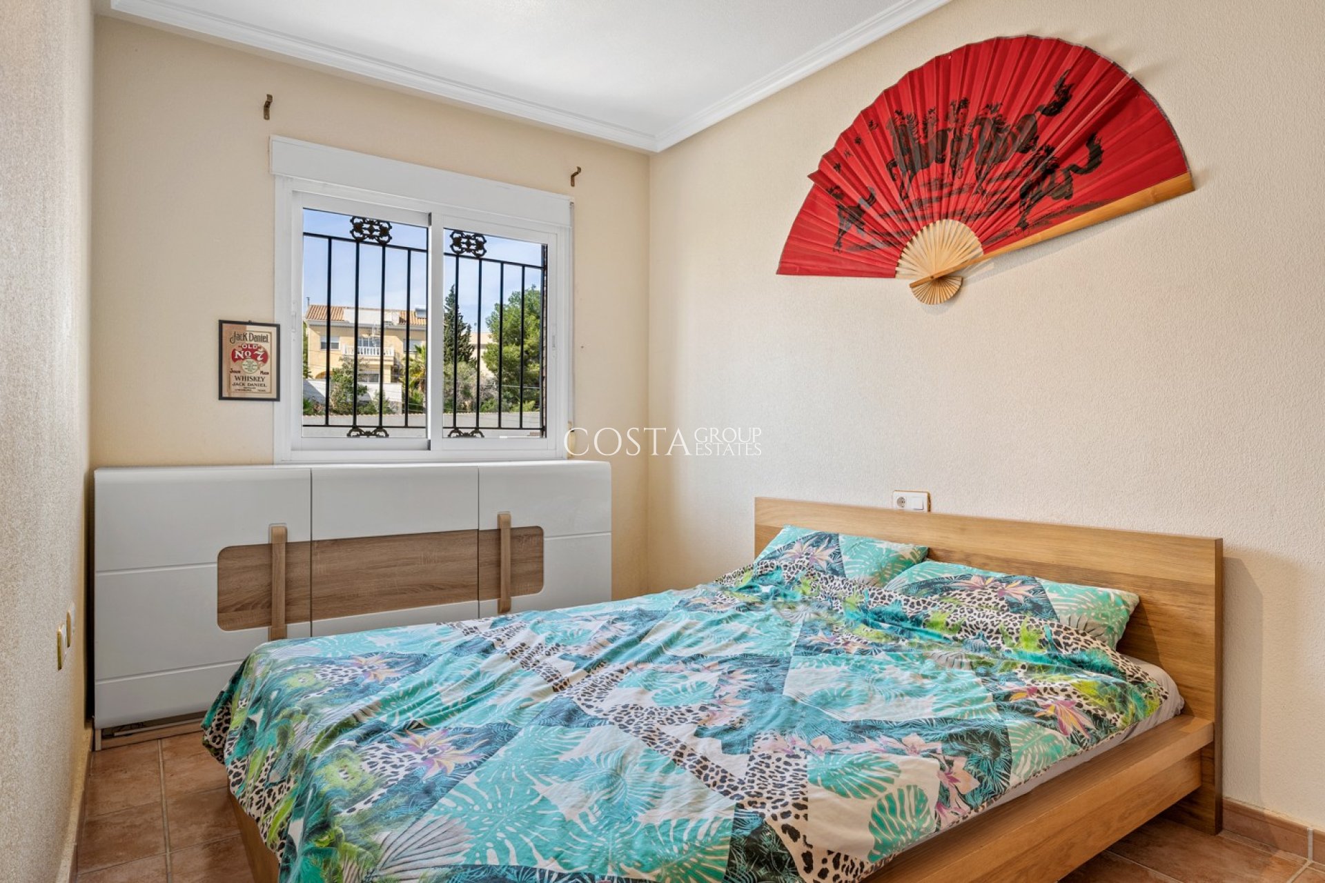 Resale - Villa -
Orihuela Costa - Castillo de Don Juan