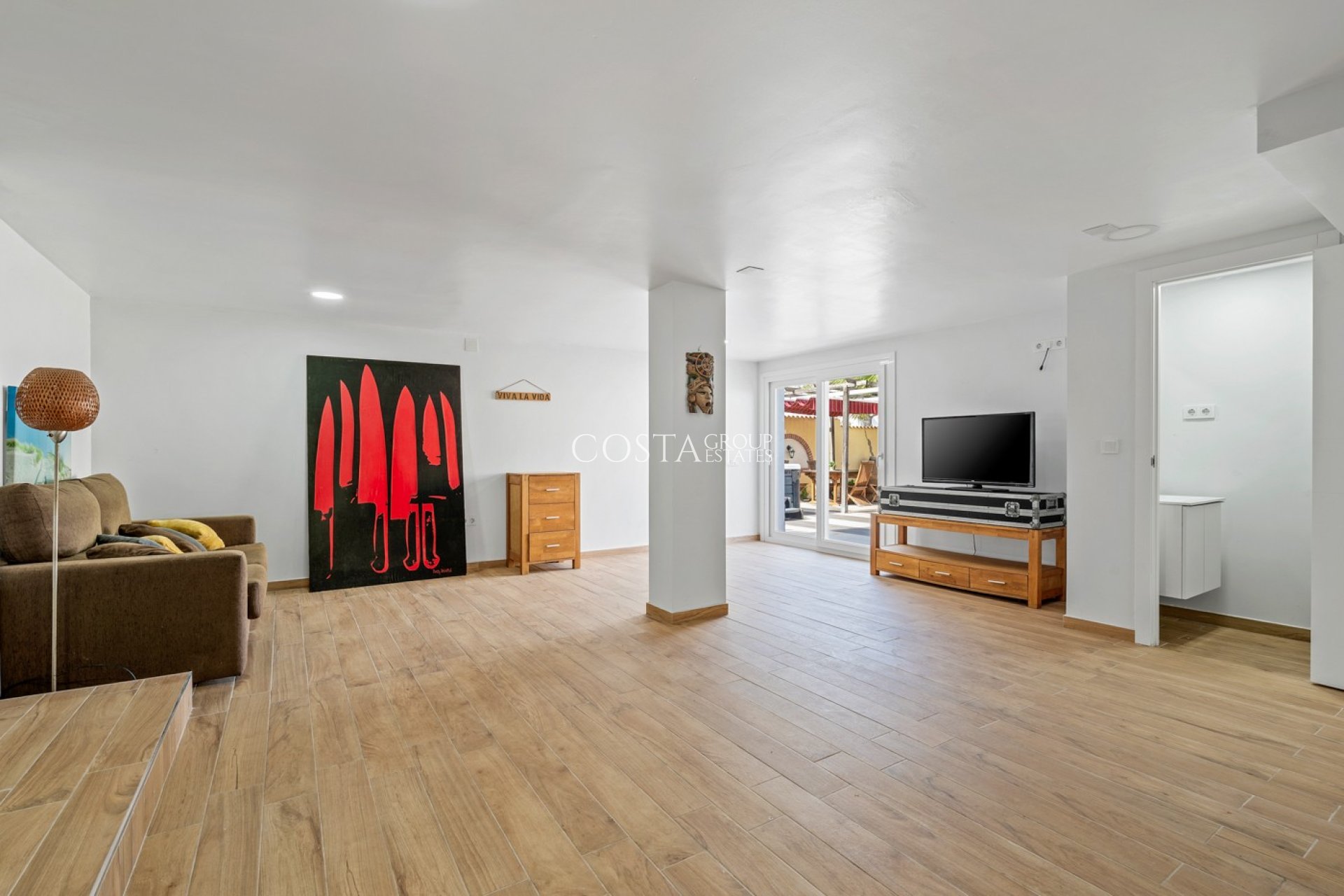 Resale - Villa -
Orihuela Costa - Castillo de Don Juan