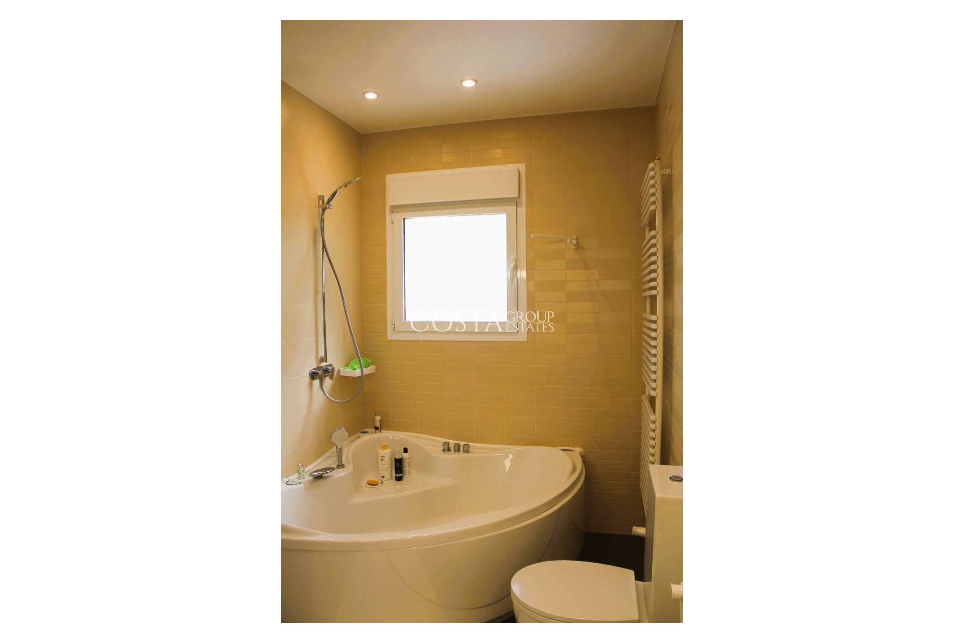 Resale - Villa -
Orihuela Costa - Dehesa de campoamor