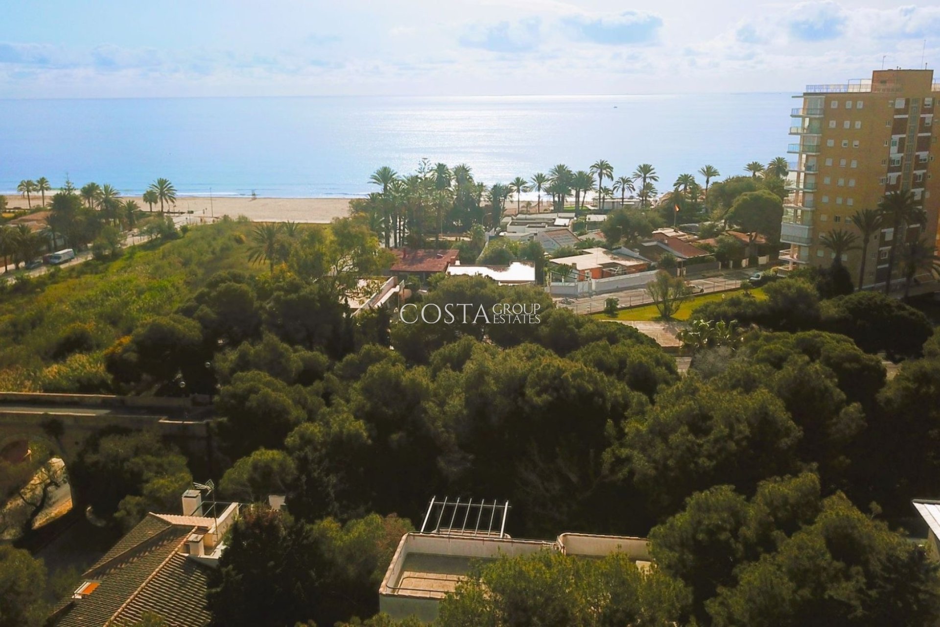 Resale - Villa -
Orihuela Costa - Dehesa de campoamor