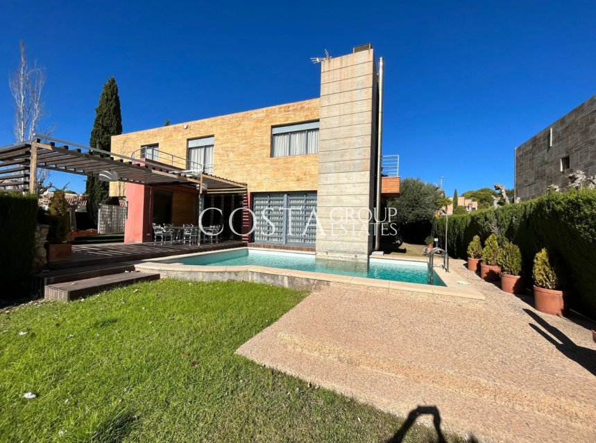 Resale - Villa -
Orihuela Costa - Dehesa de Campoamor