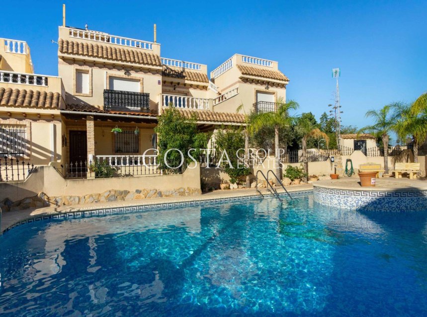 Resale - Villa -
Orihuela Costa - La Florida