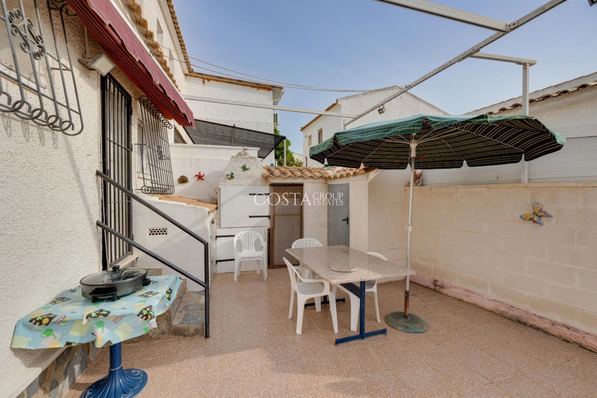 Resale - Villa -
Orihuela Costa - La Florida