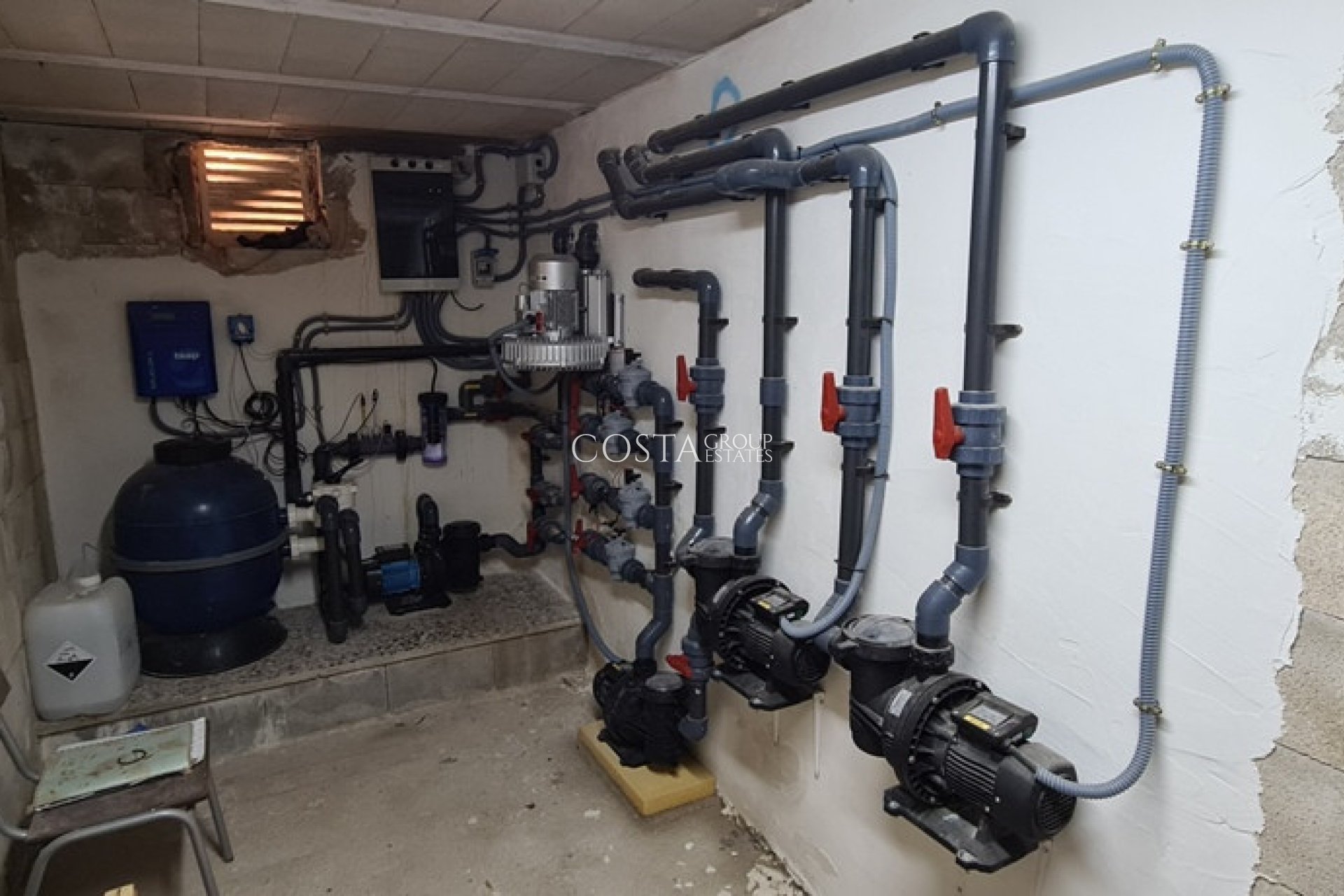 Resale - Villa -
Orihuela Costa - La Matanza