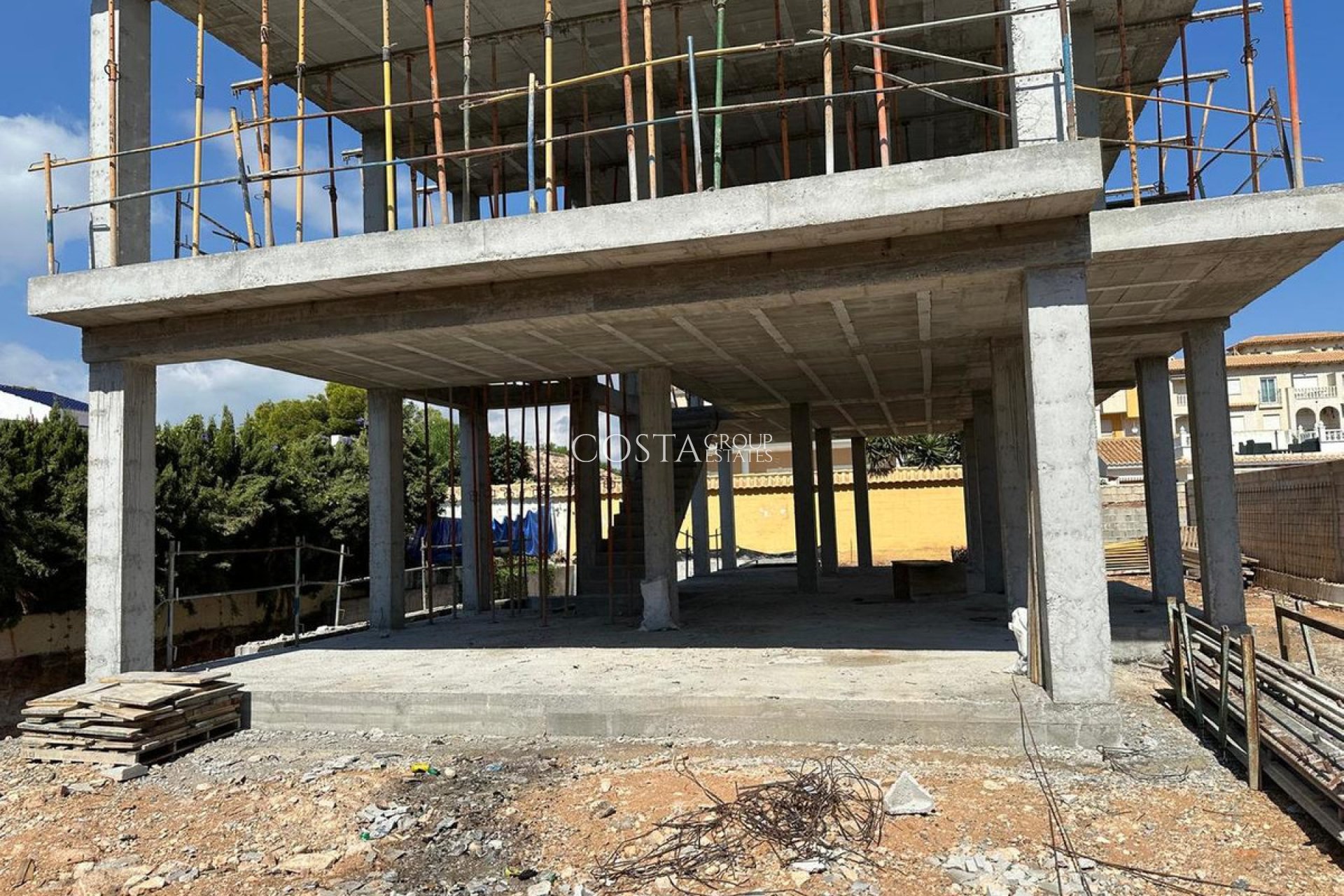 Resale - Villa -
Orihuela Costa - La Zenia