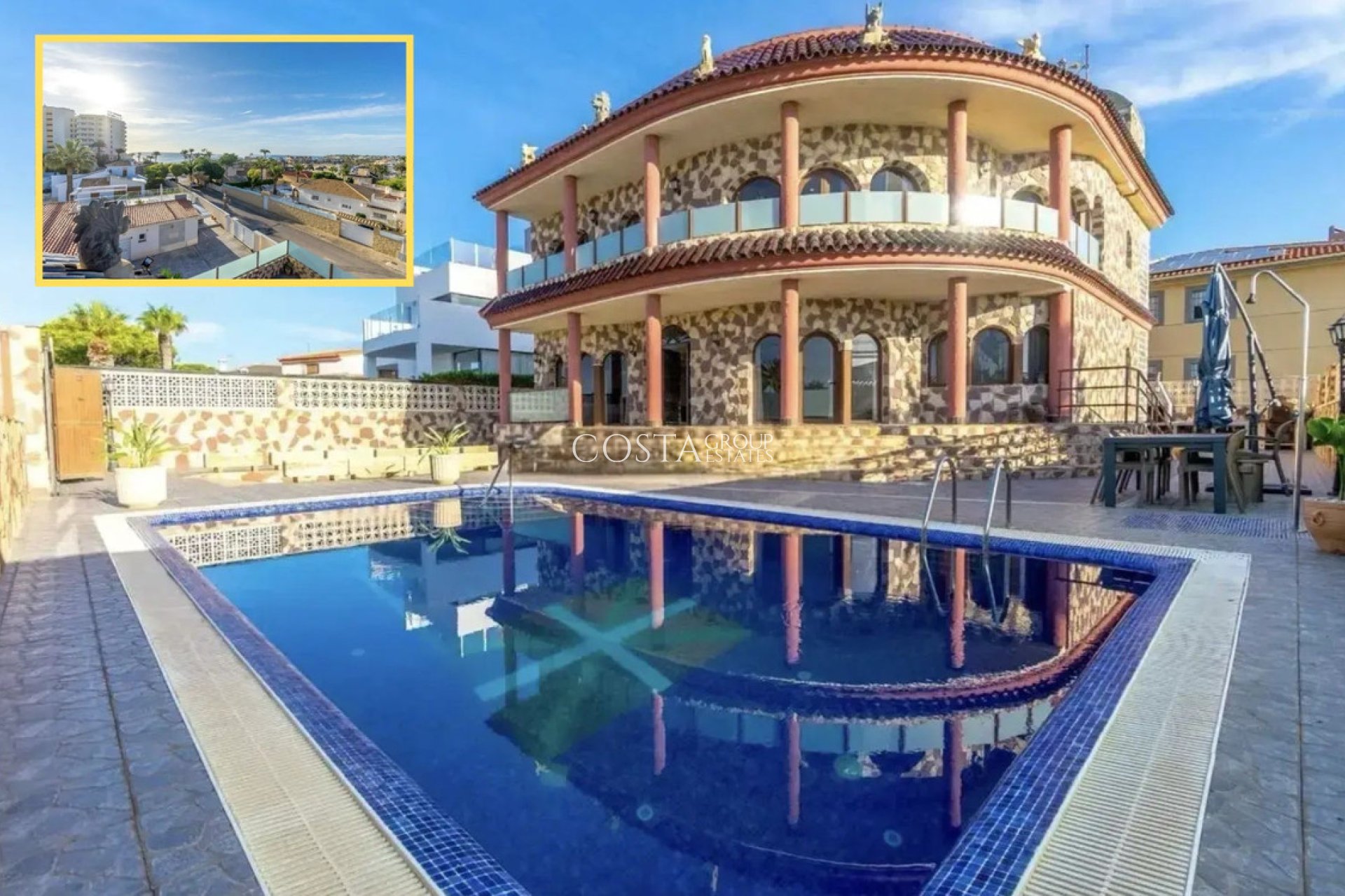 Resale - Villa -
Orihuela Costa - La Zenia