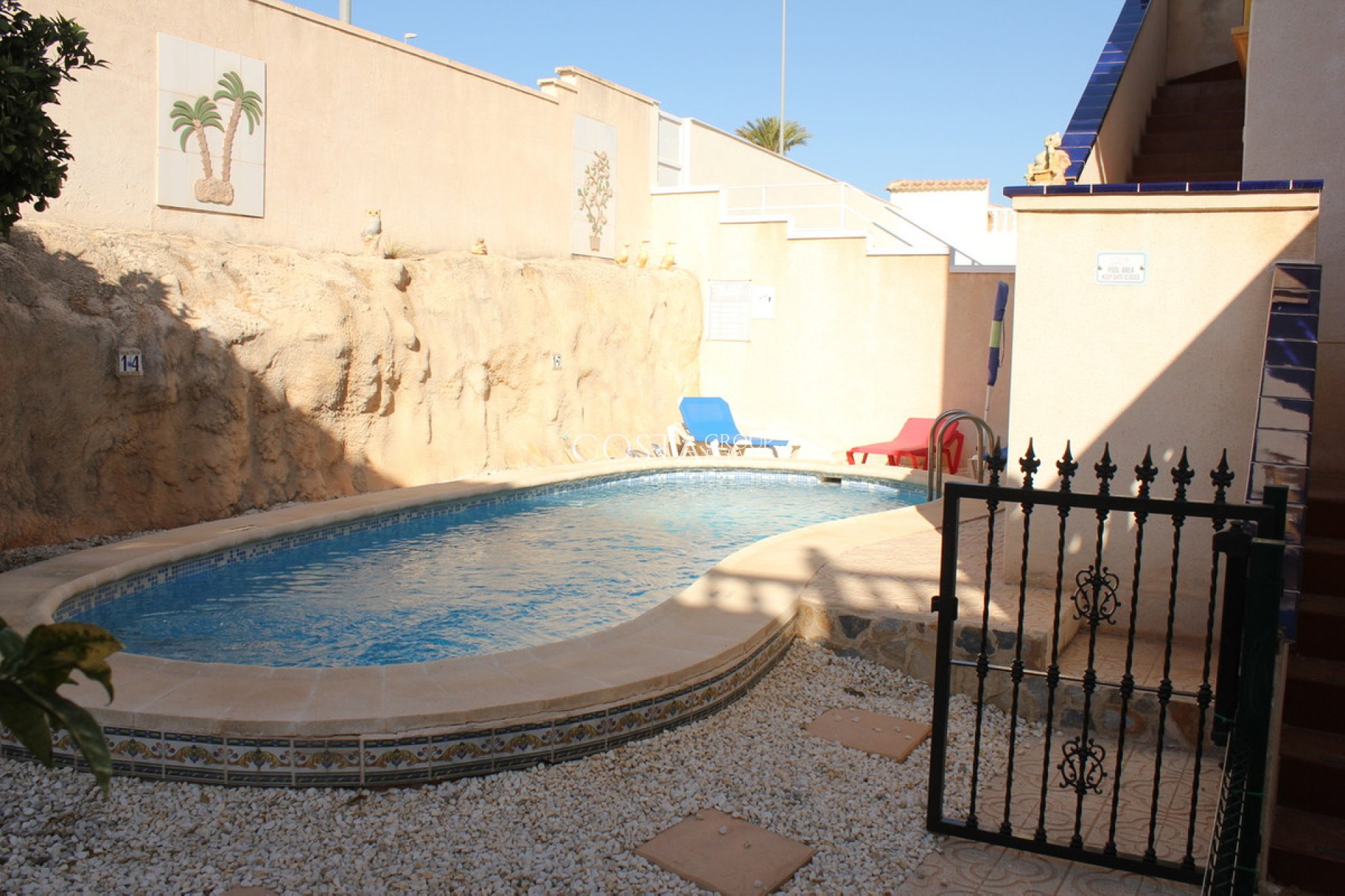 Resale - Villa -
Orihuela Costa - La Zenia