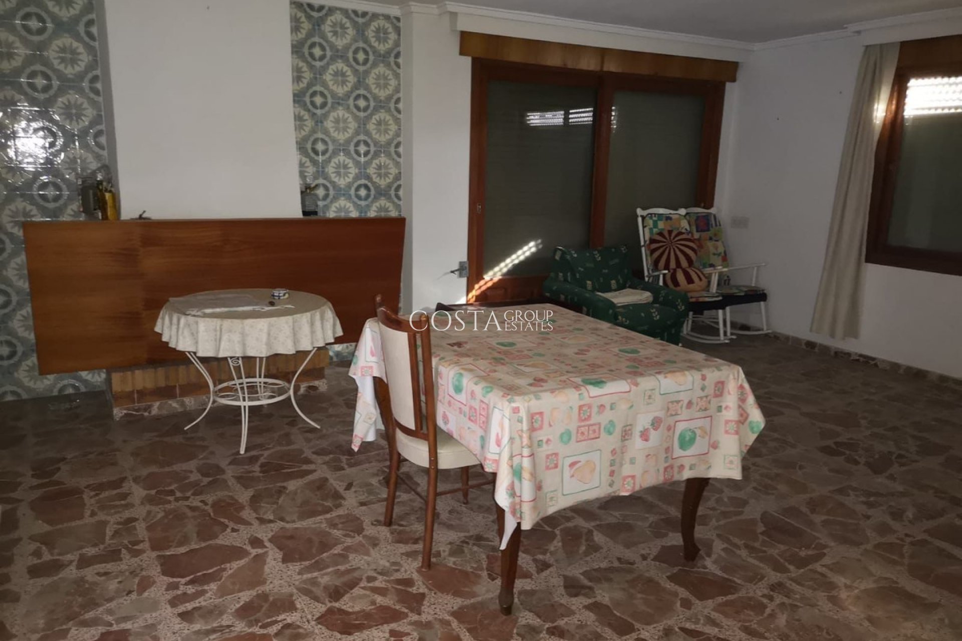 Resale - Villa -
Orihuela Costa - La Zenia