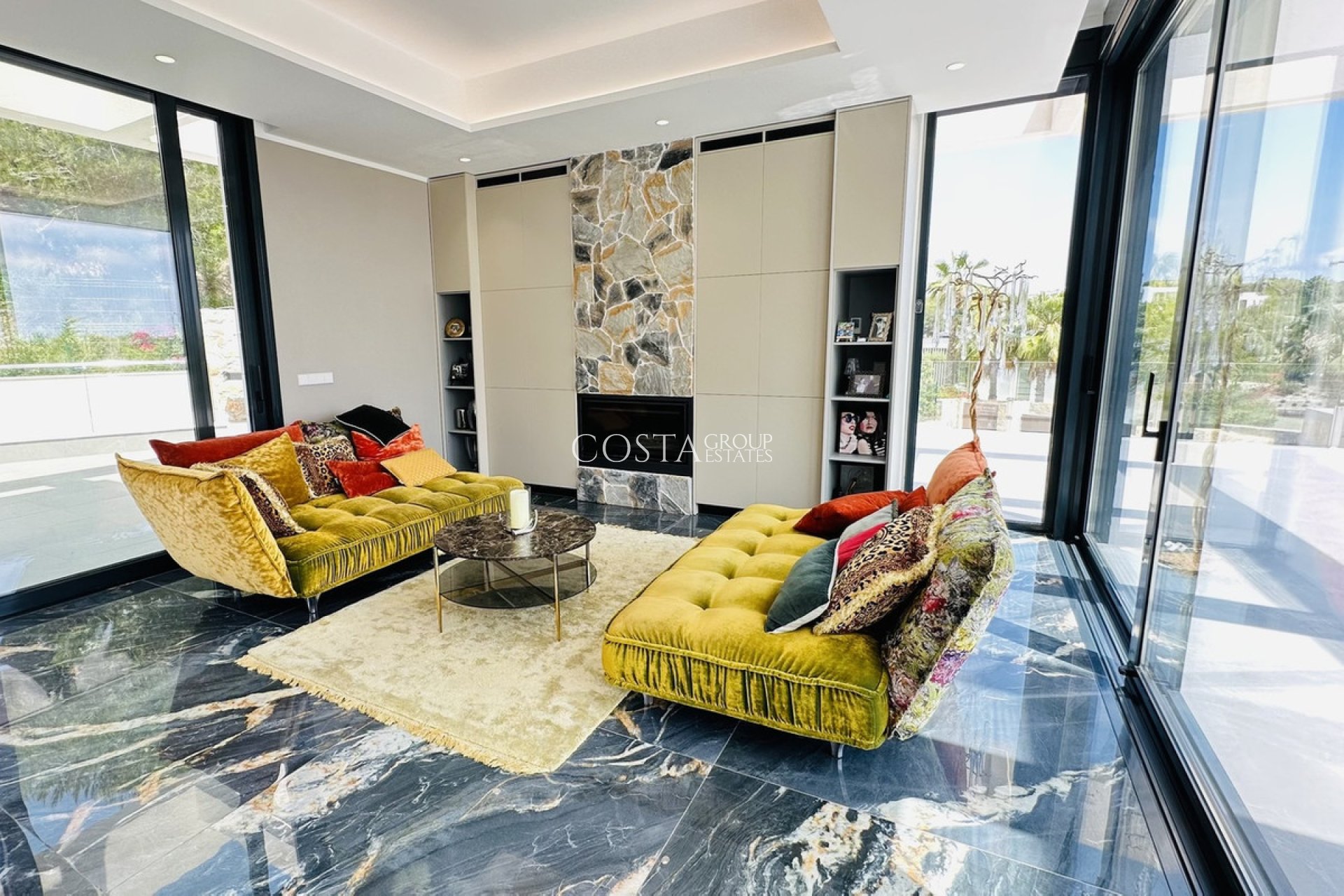 Resale - Villa -
Orihuela Costa - Las Colinas Golf