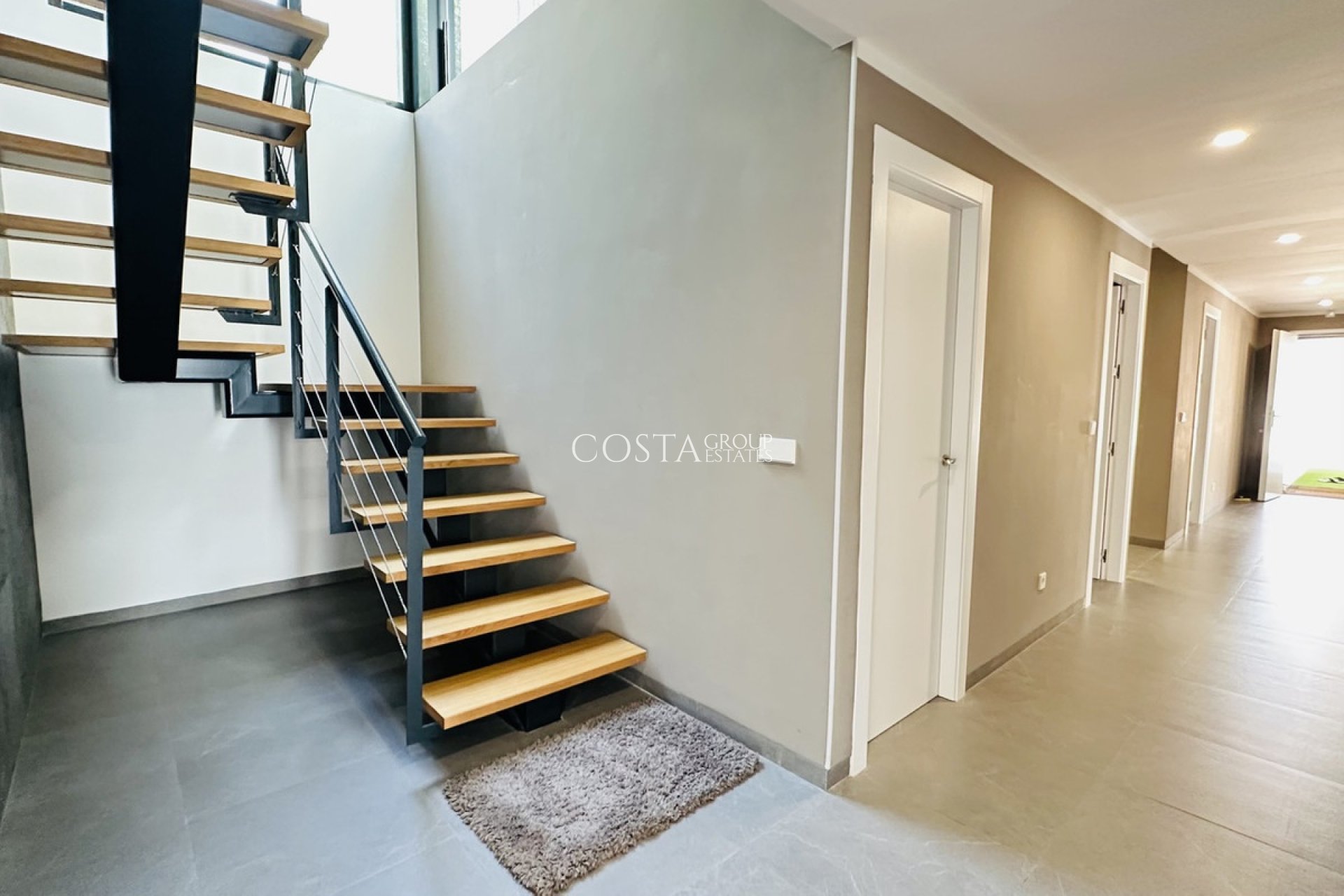 Resale - Villa -
Orihuela Costa - Las Colinas Golf