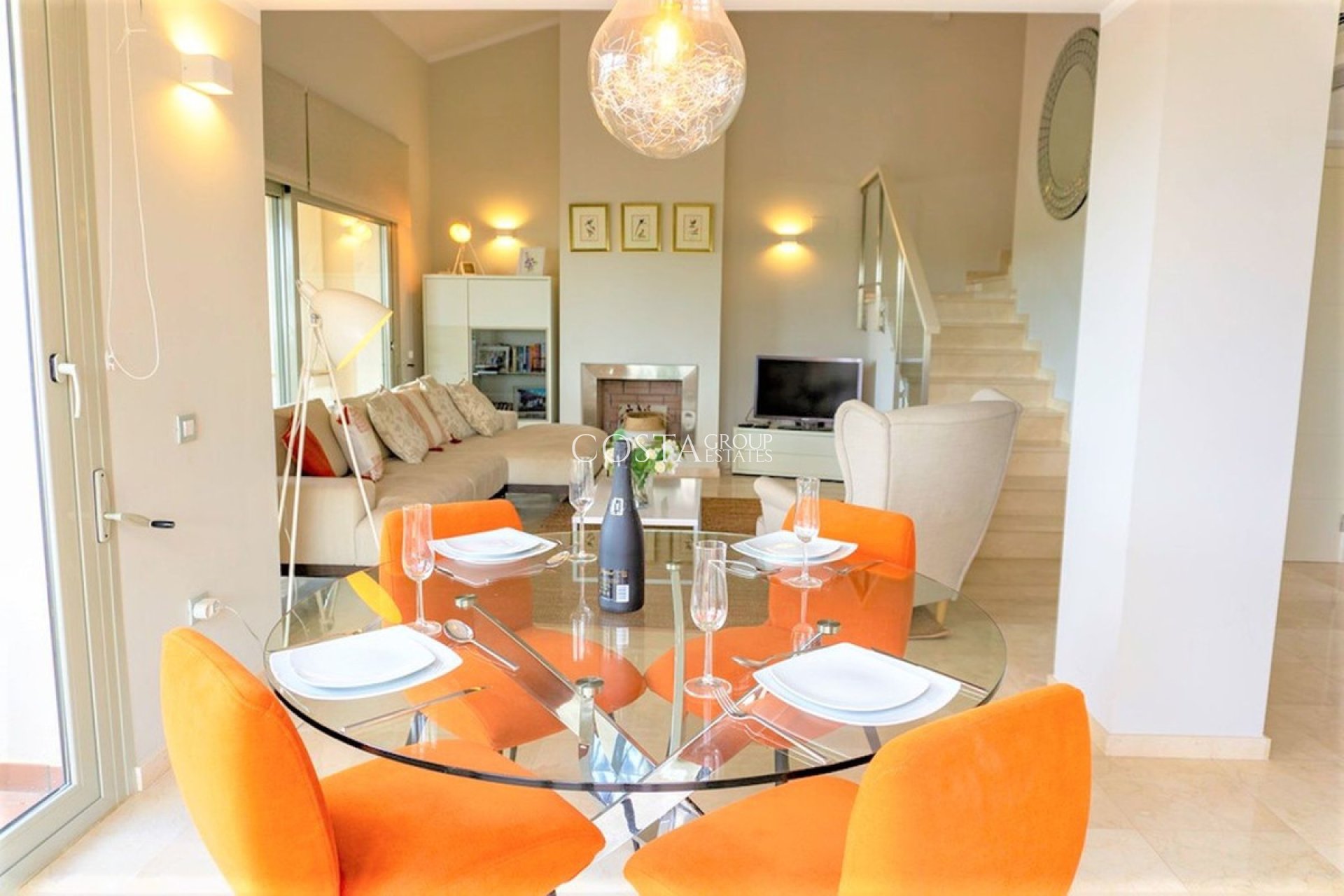 Resale - Villa -
Orihuela Costa - Las Colinas Golf