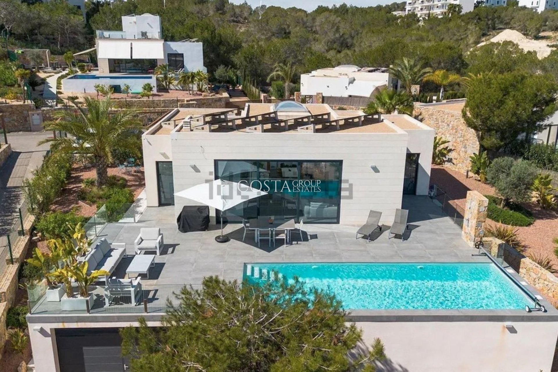 Resale - Villa -
Orihuela Costa - Las Colinas Golf