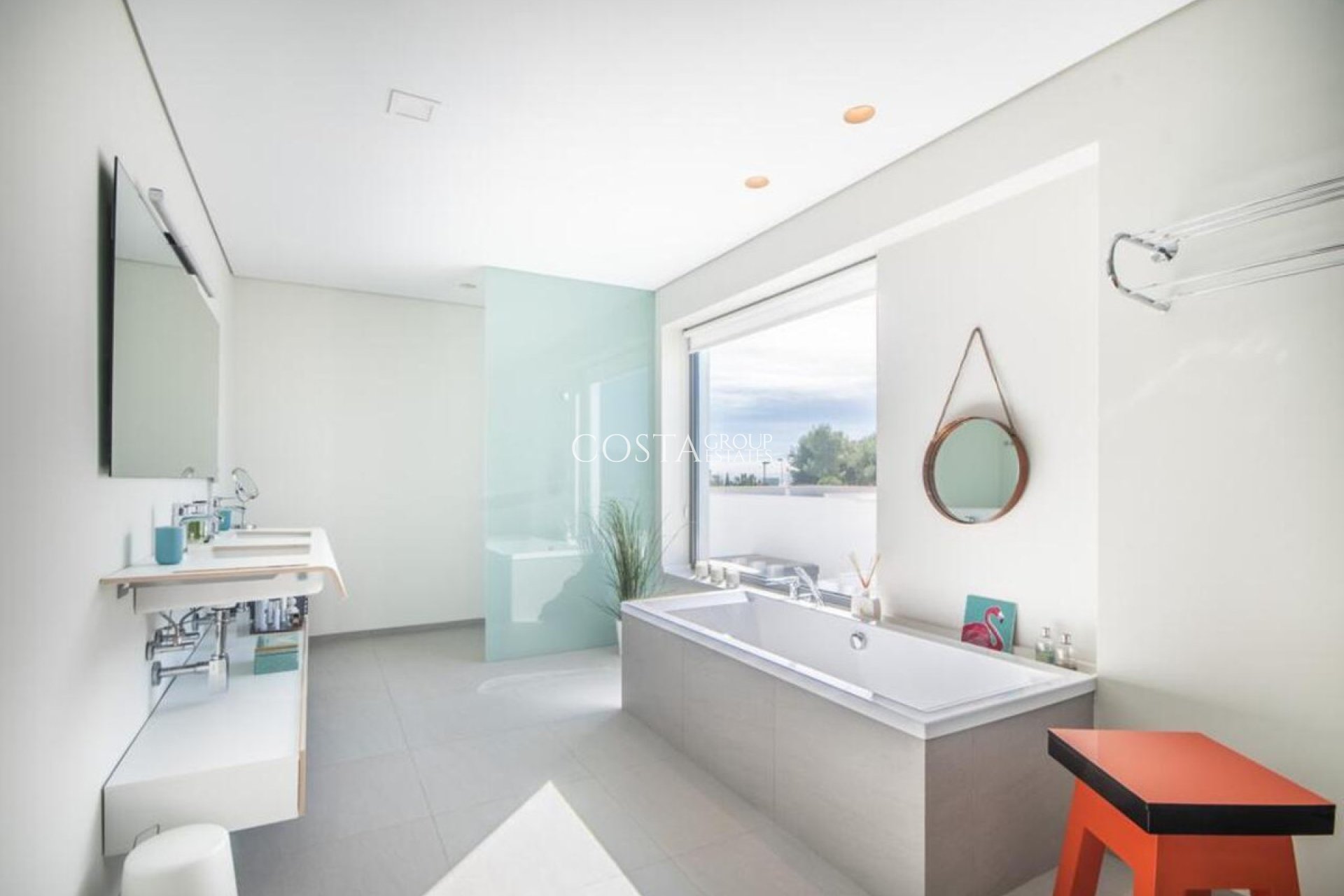 Resale - Villa -
Orihuela Costa - Las Colinas Golf