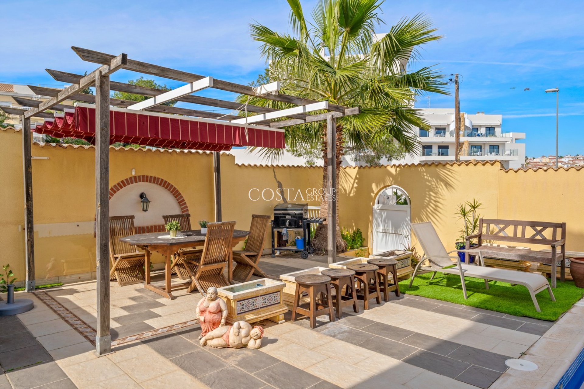 Resale - Villa -
Orihuela Costa - Las Filipinas