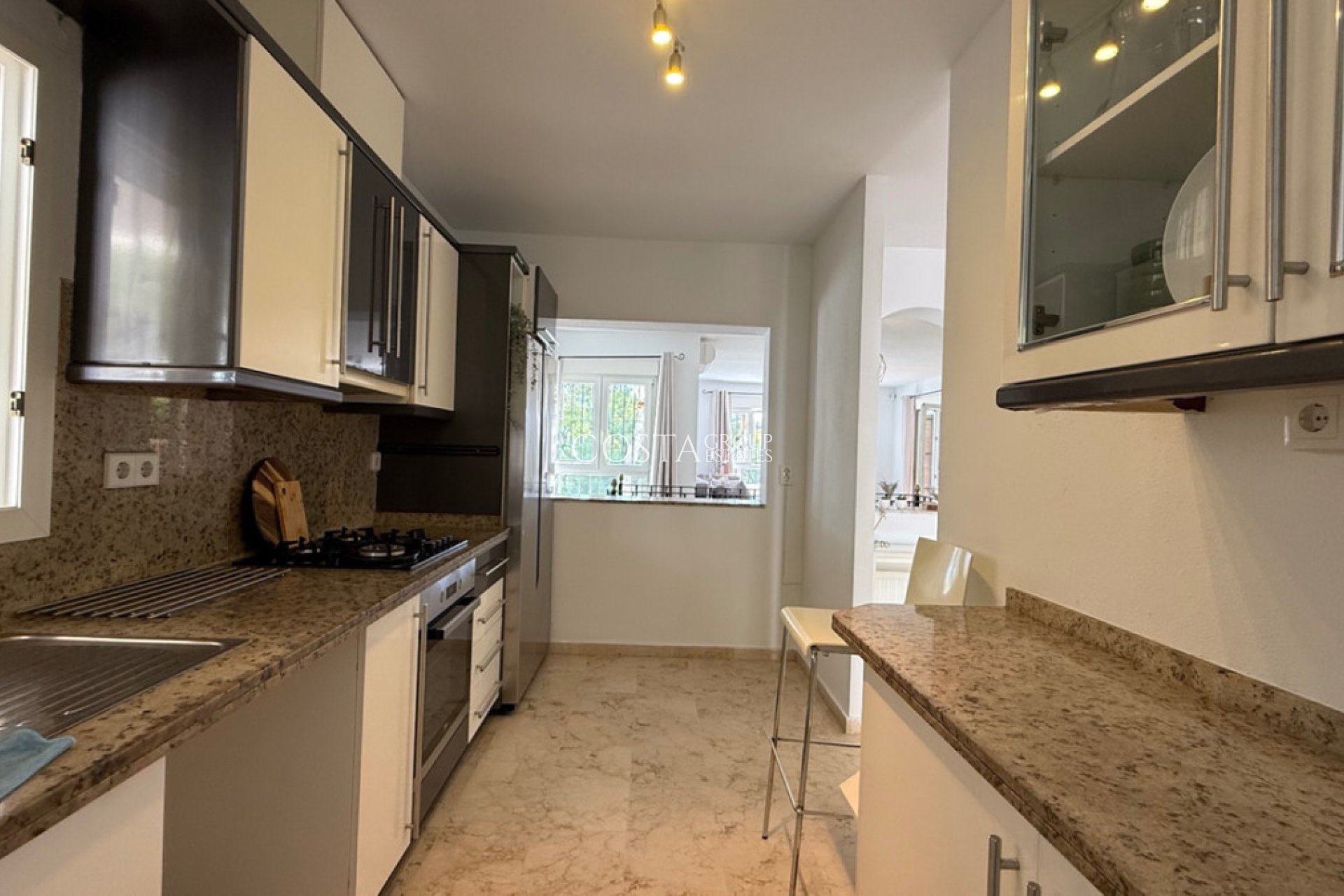 Resale - Villa -
Orihuela Costa - Las Ramblas Golf