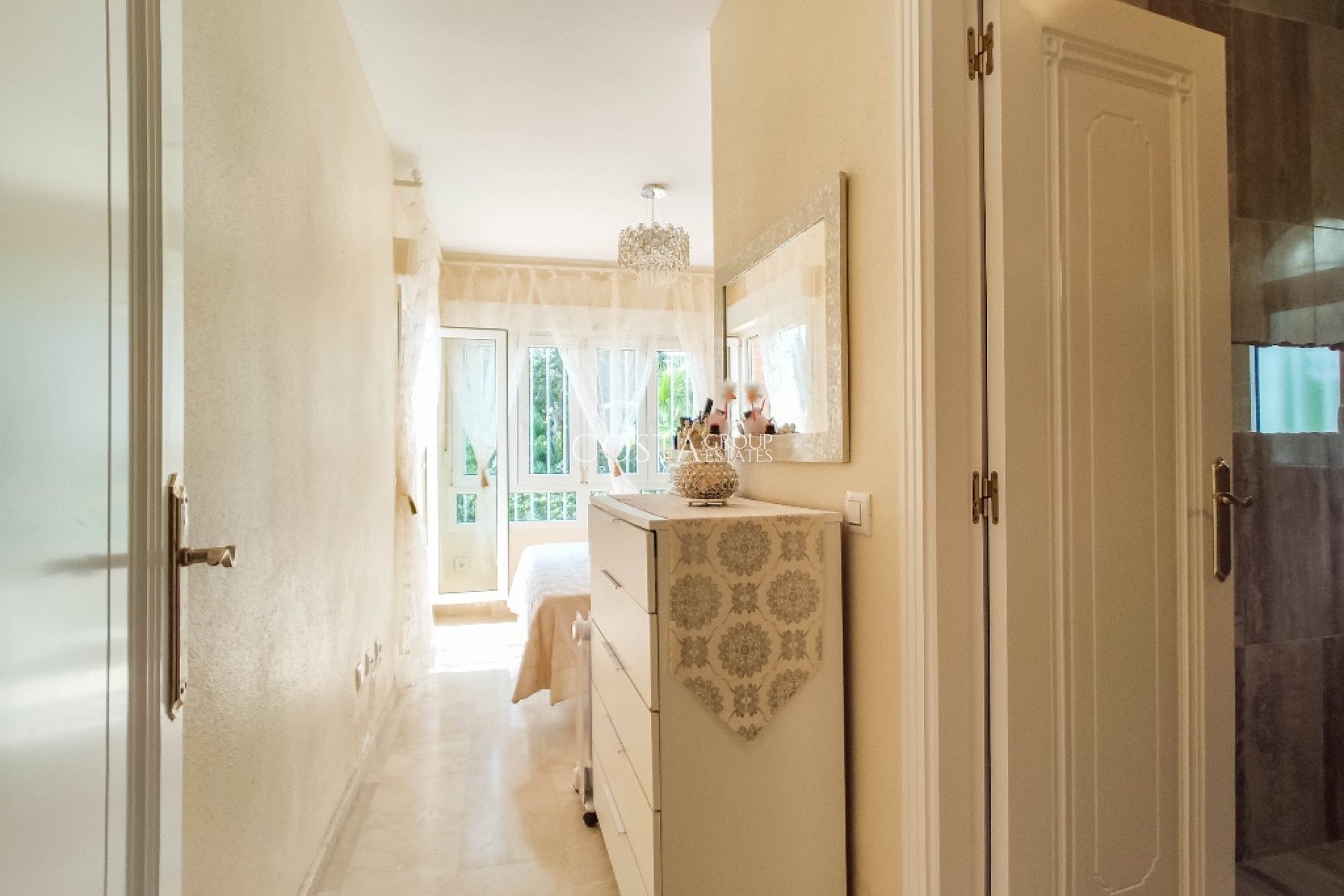 Resale - Villa -
Orihuela Costa - Las Ramblas Golf