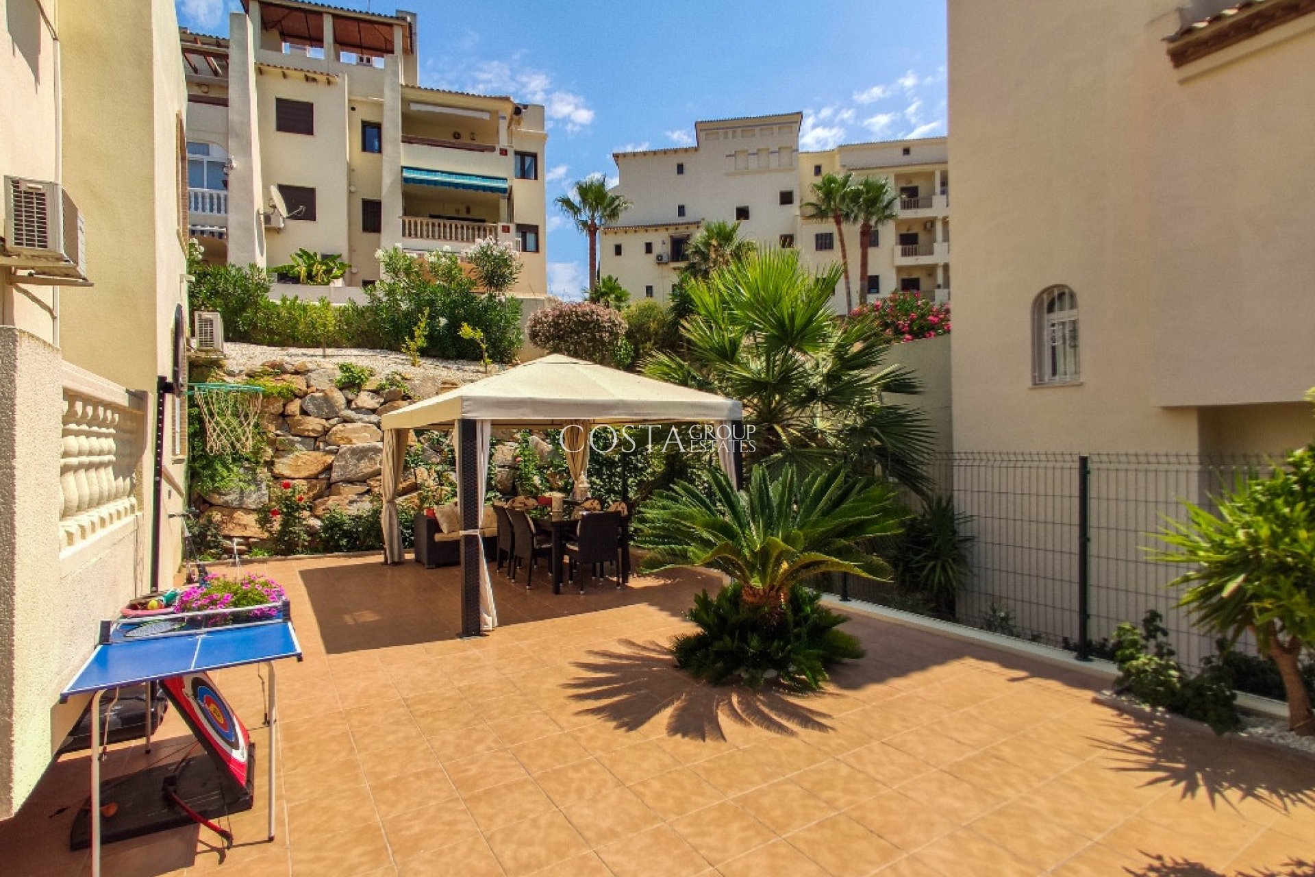 Resale - Villa -
Orihuela Costa - Las Ramblas Golf