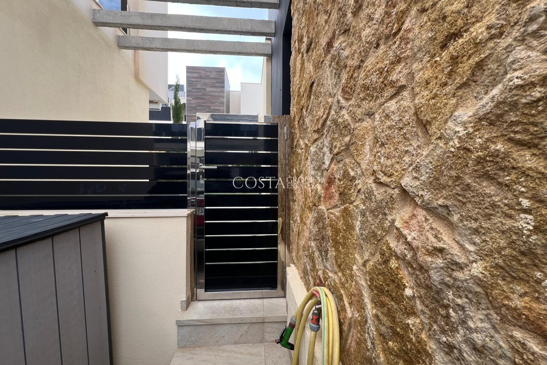 Resale - Villa -
Orihuela Costa - Lomas De Cabo Roig