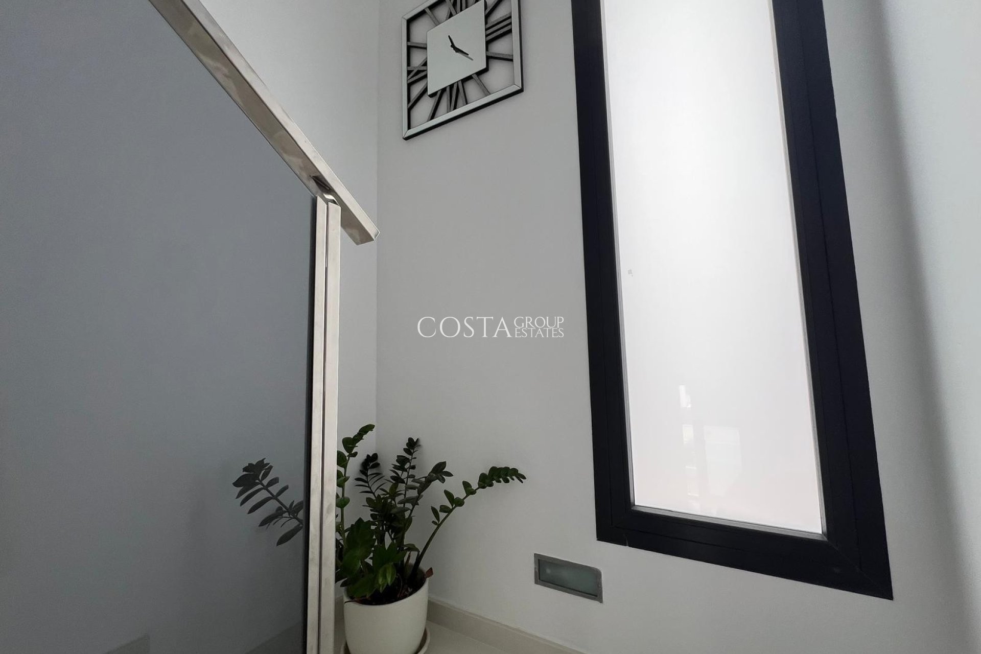 Resale - Villa -
Orihuela Costa - Lomas De Cabo Roig