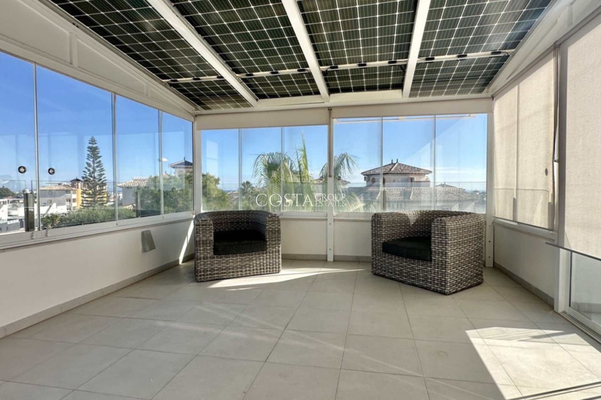 Resale - Villa -
Orihuela Costa - Lomas de Cabo Roig