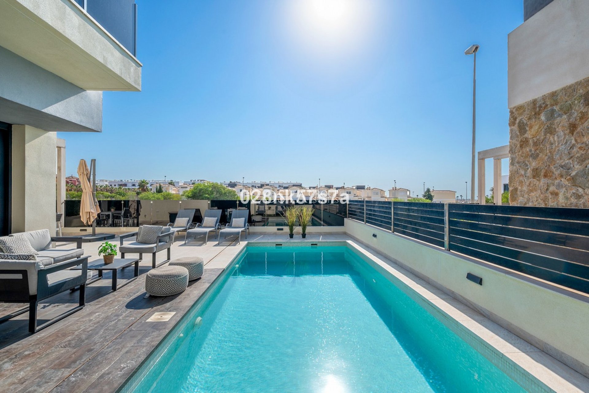 Resale - Villa -
Orihuela Costa - Lomas de Cabo Roig