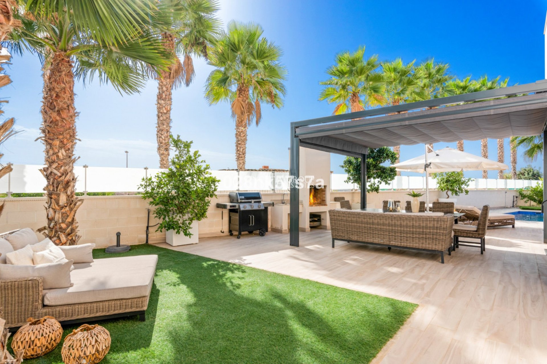 Resale - Villa -
Orihuela Costa - Lomas de Cabo Roig
