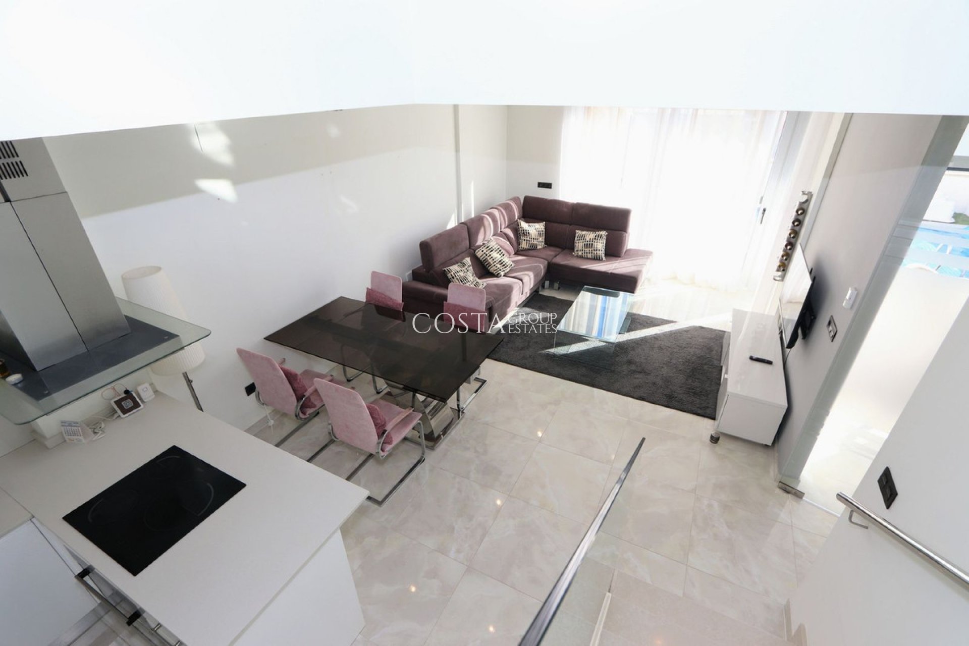 Resale - Villa -
Orihuela Costa - Lomas de Cabo Roig