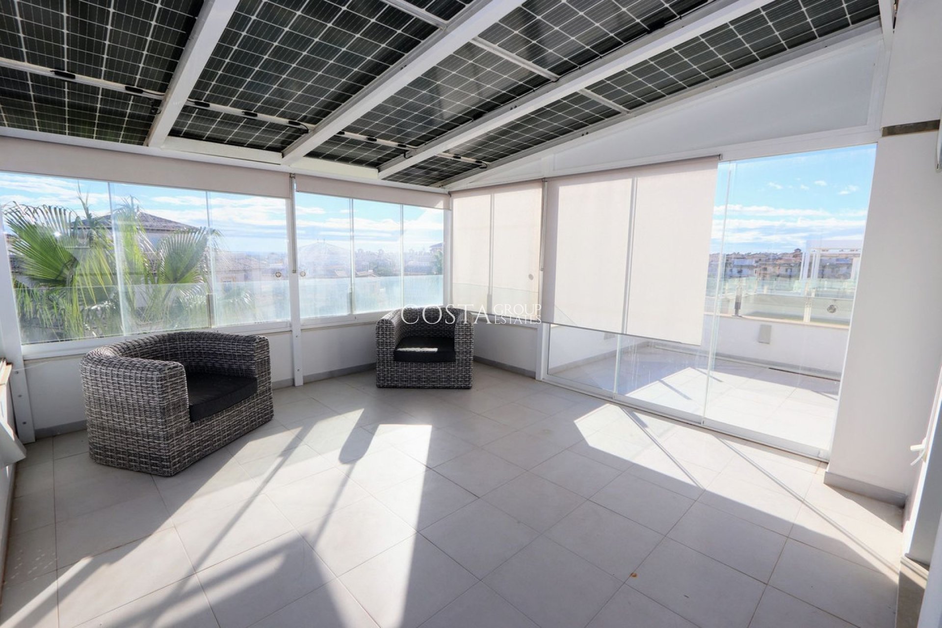 Resale - Villa -
Orihuela Costa - Lomas de Cabo Roig