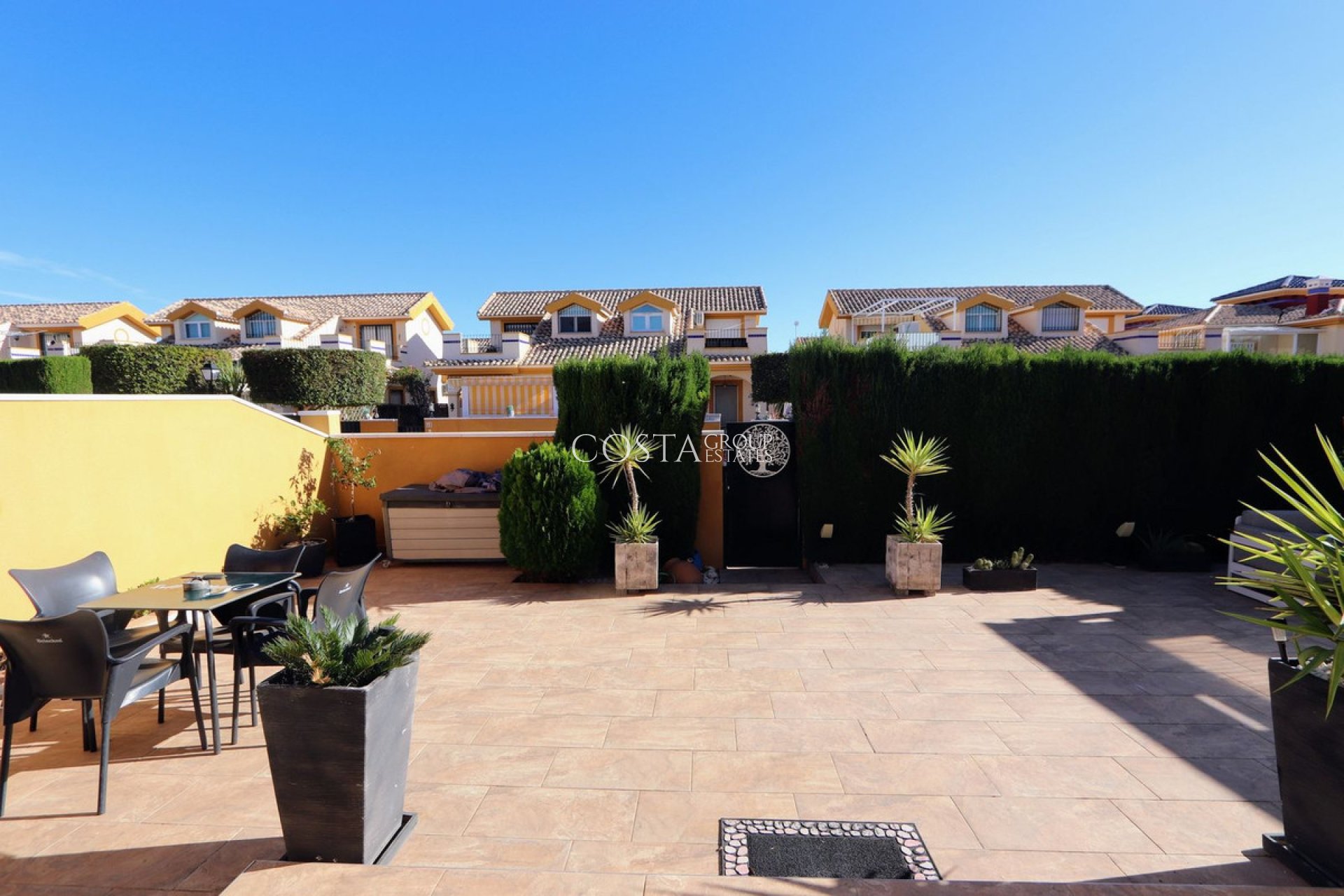 Resale - Villa -
Orihuela Costa - Lomas de Cabo Roig