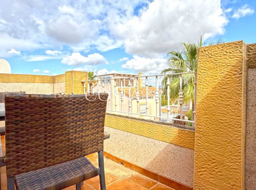 Resale - Villa -
Orihuela Costa - Los Altos