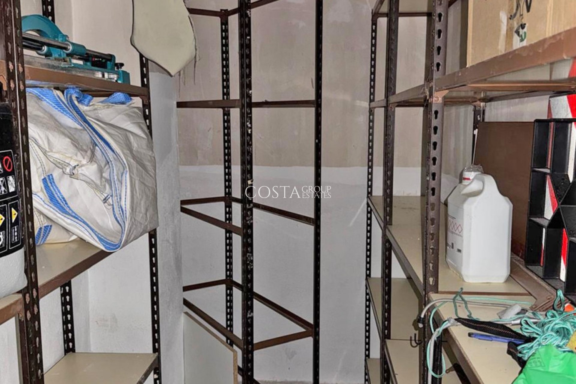 Resale - Villa -
Orihuela Costa - Los Altos