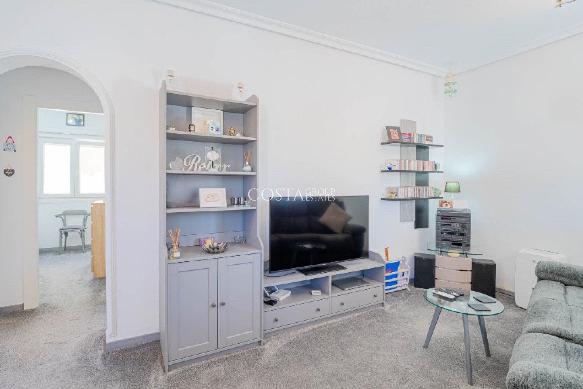 Resale - Villa -
Orihuela Costa - Los Altos