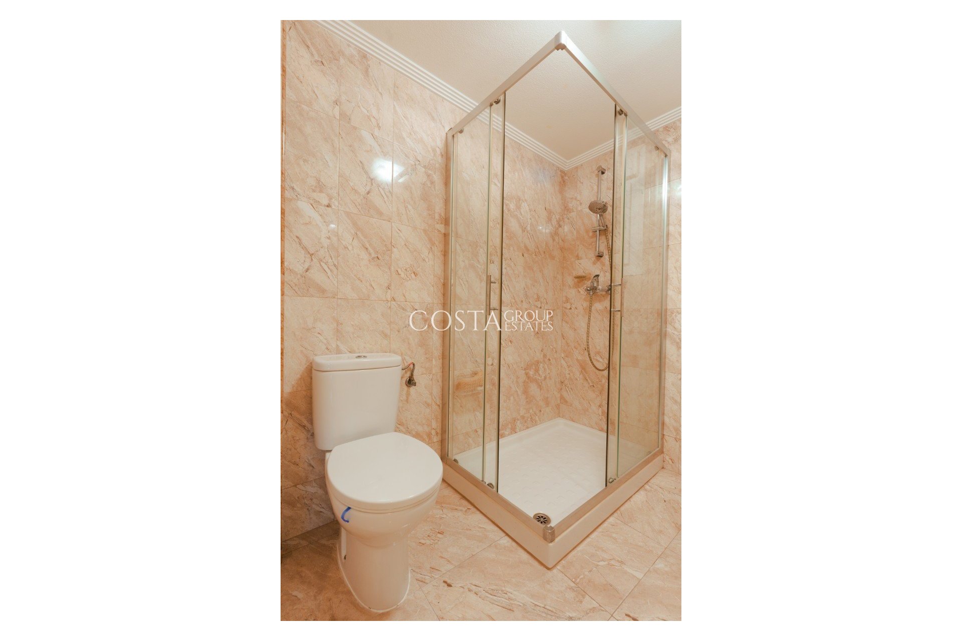 Resale - Villa -
Orihuela Costa - Los Balcones