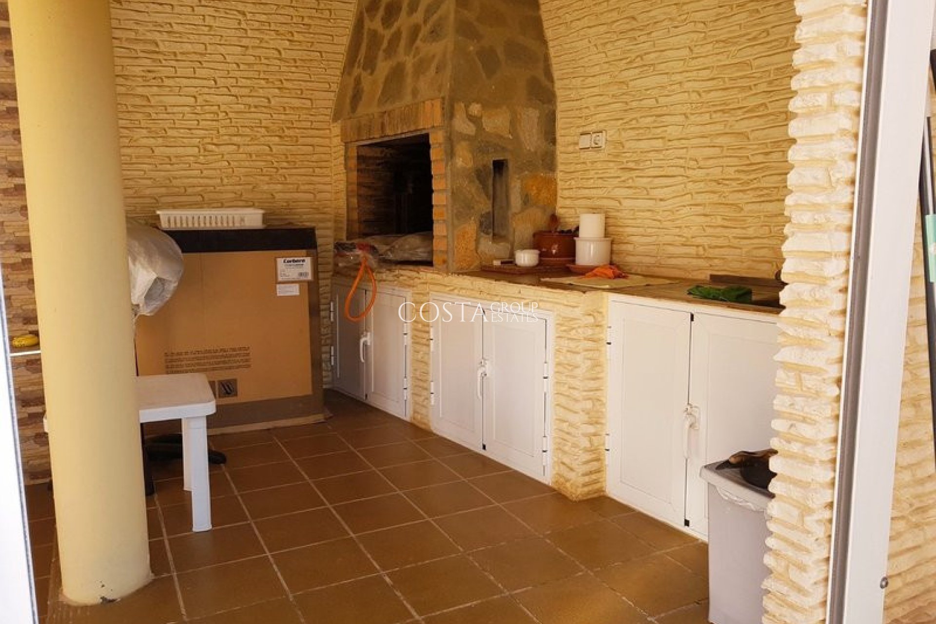 Resale - Villa -
Orihuela Costa - Los Balcones