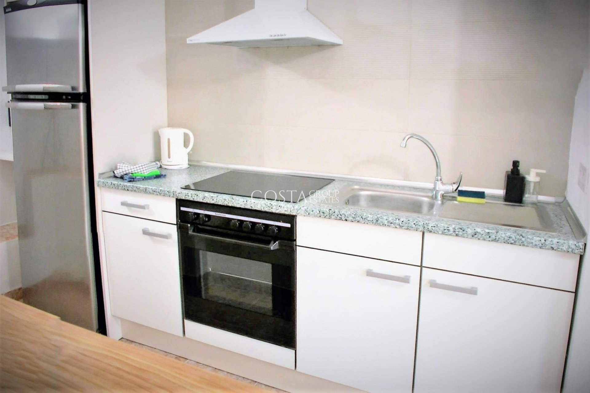 Resale - Villa -
Orihuela Costa - Los Balcones