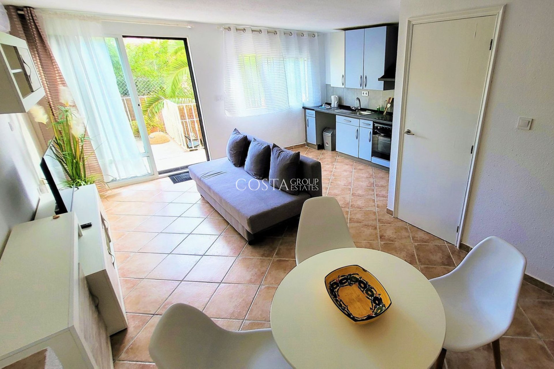 Resale - Villa -
Orihuela Costa - Los Balcones