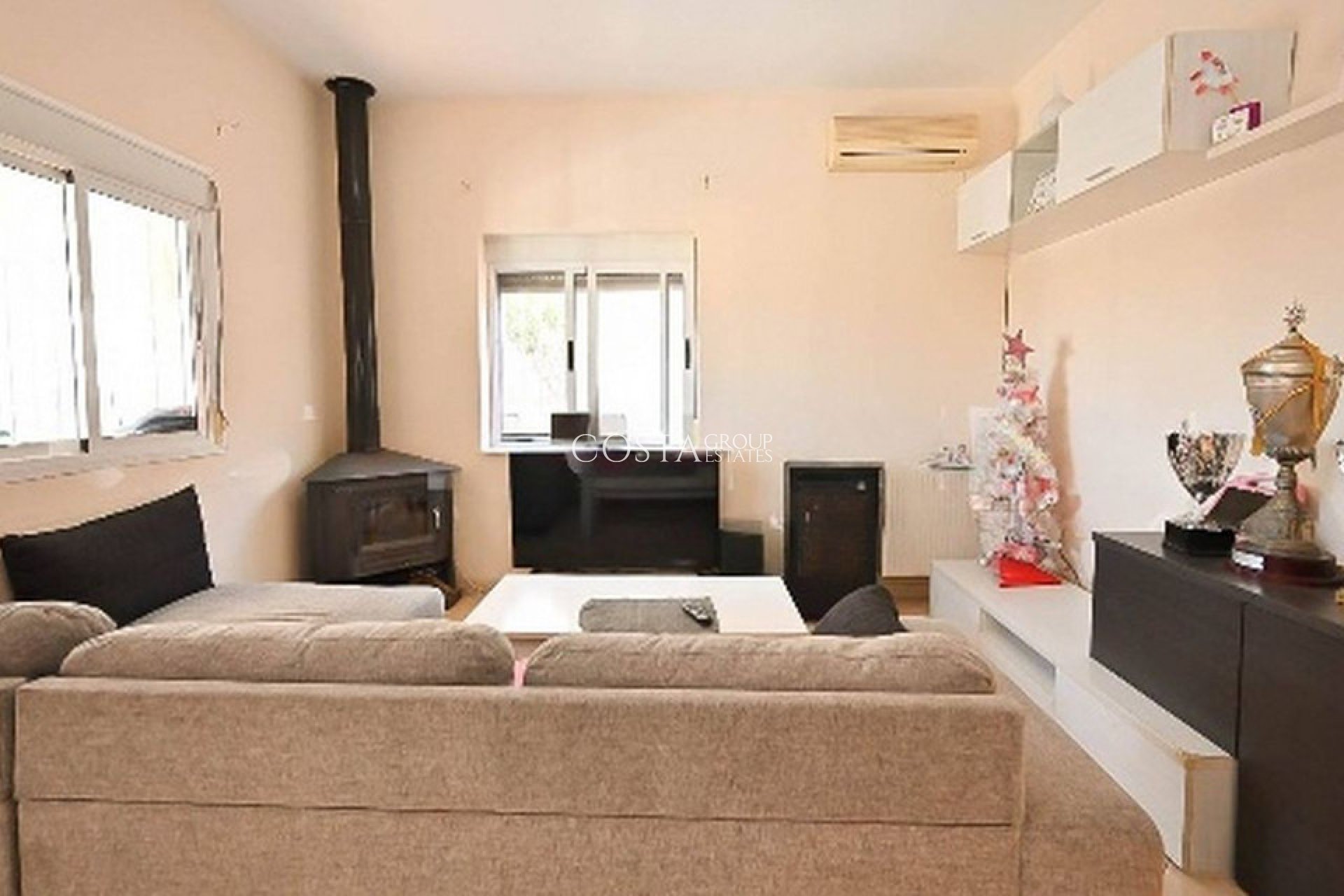 Resale - Villa -
Orihuela Costa - Los Balcones