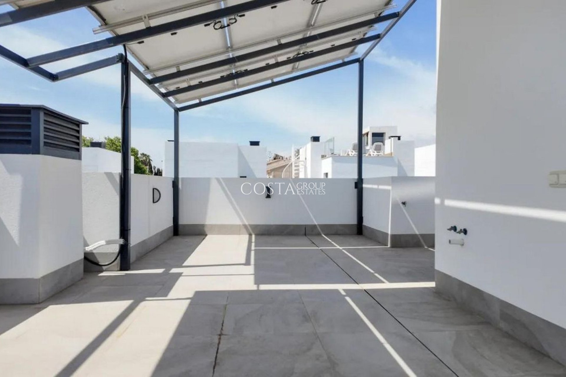 Resale - Villa -
Orihuela Costa - Los Balcones