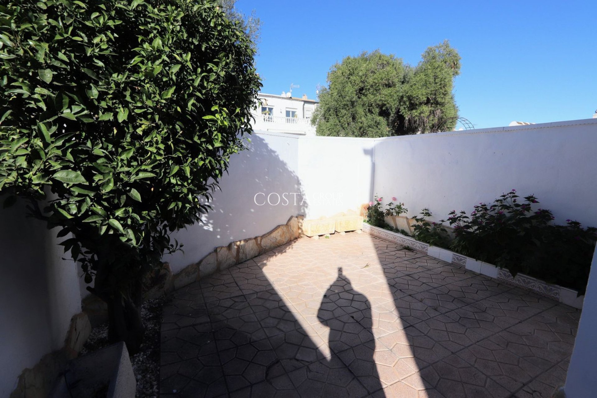Resale - Villa -
Orihuela Costa - Los Balcones
