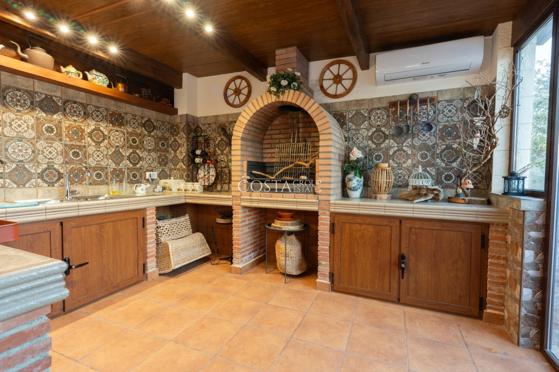 Resale - Villa -
Orihuela Costa - Los Balcones