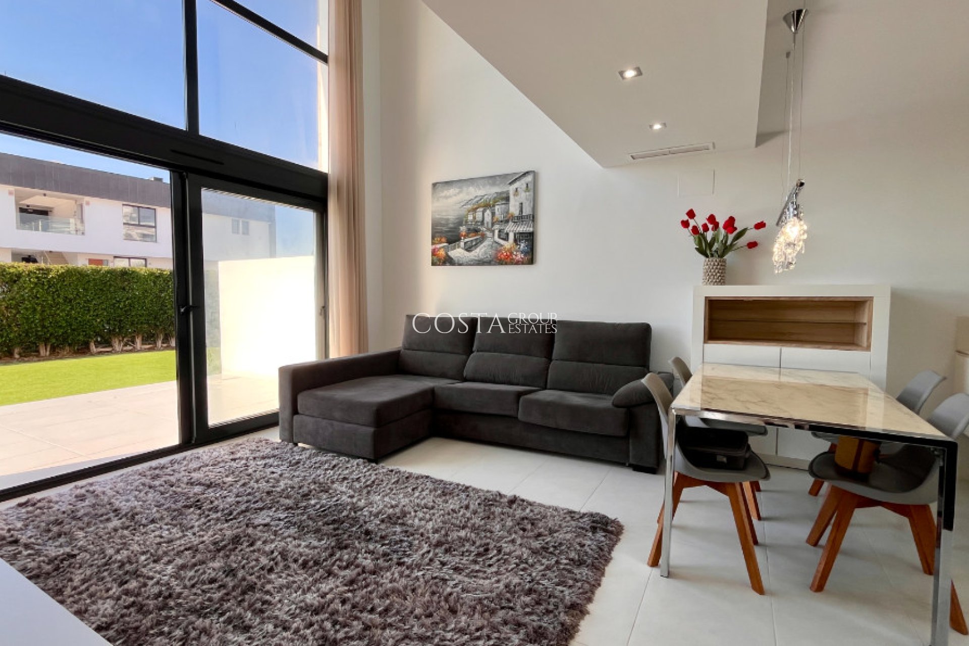 Resale - Villa -
Orihuela Costa - Los Dolses