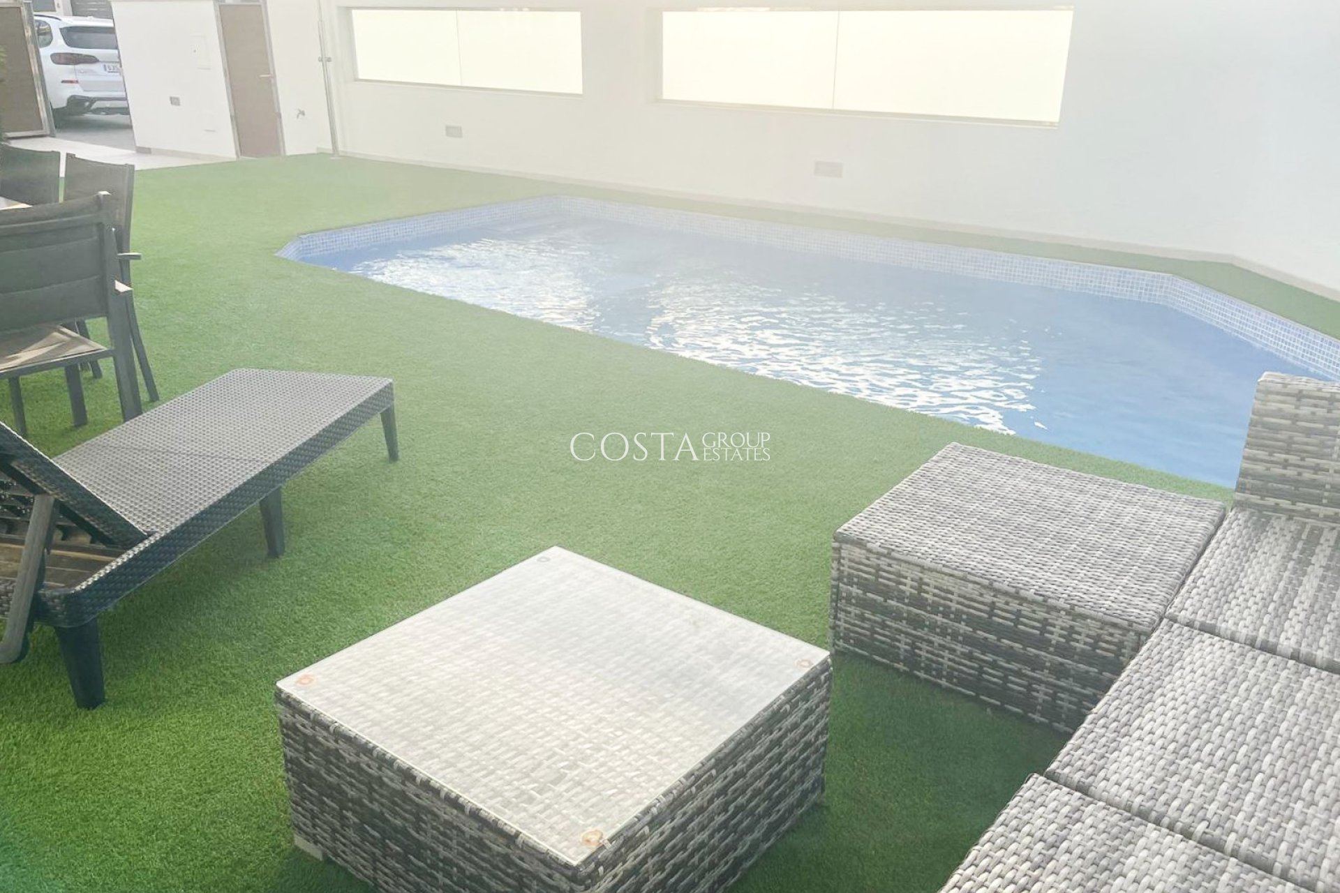 Resale - Villa -
Orihuela Costa - Mil Palmeras