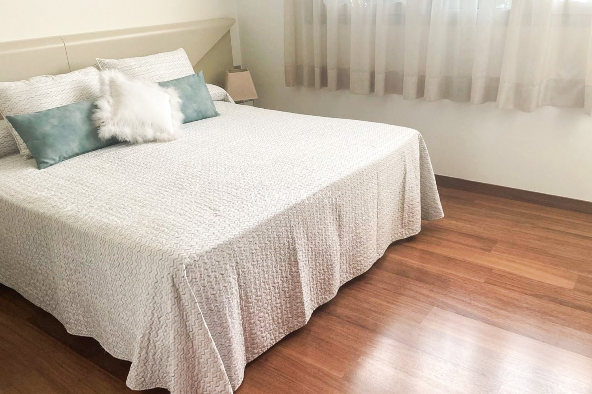 Resale - Villa -
Orihuela Costa - Mil Palmeras