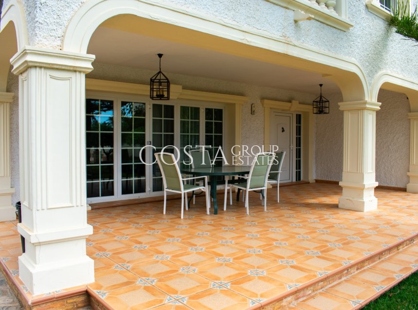 Resale - Villa -
Orihuela Costa - MUY CERCA DE LA PLAYA