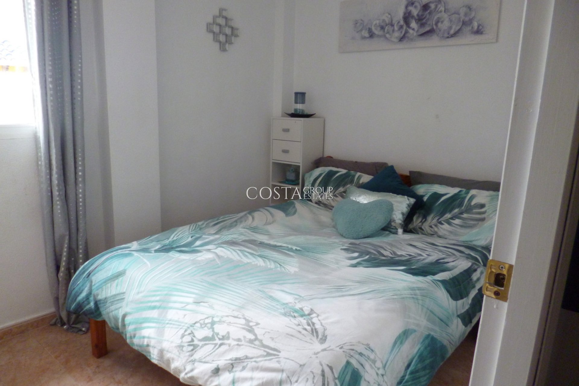 Resale - Villa -
Orihuela Costa - Playa Flamenca