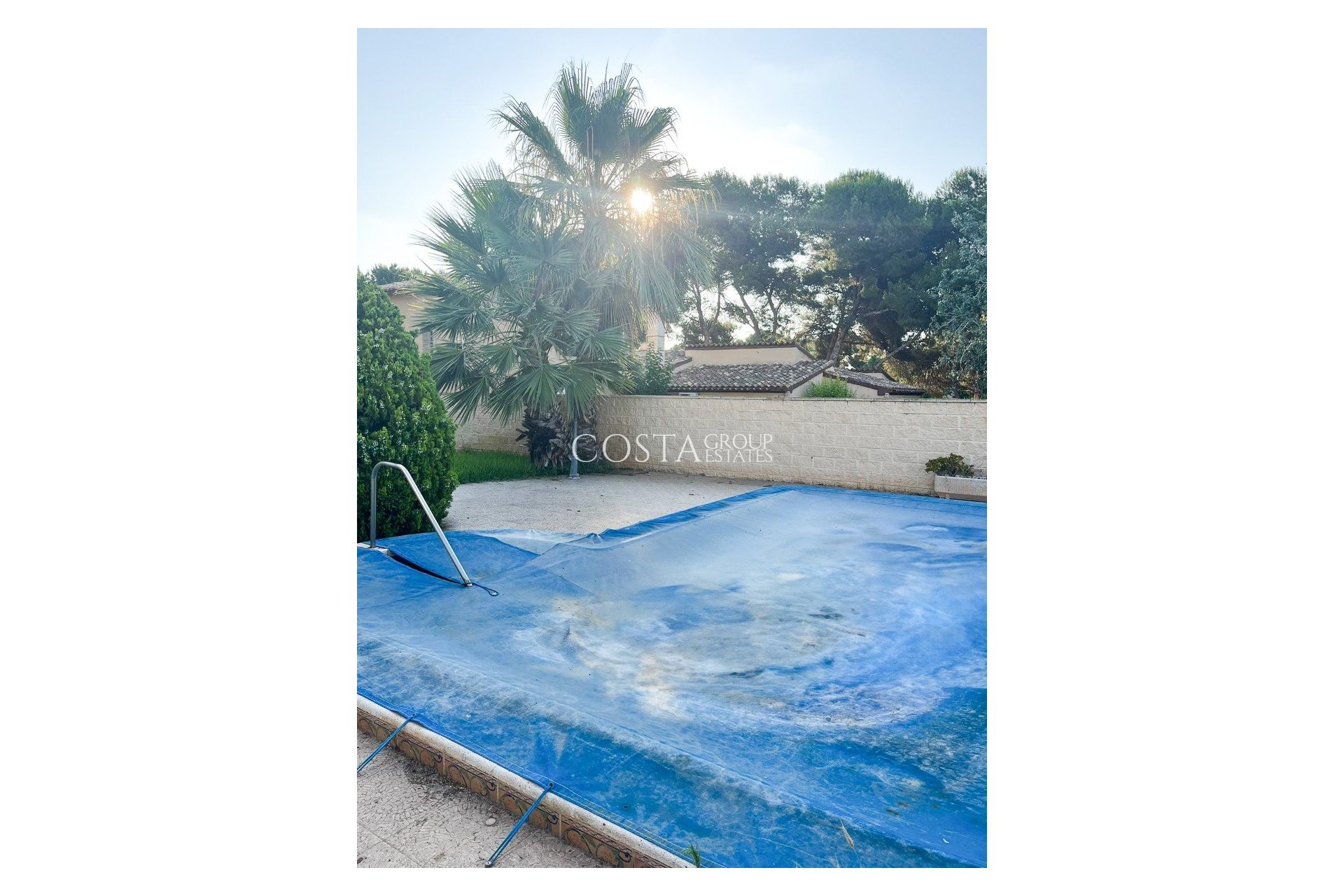 Resale - Villa -
Orihuela Costa - Punta Prima